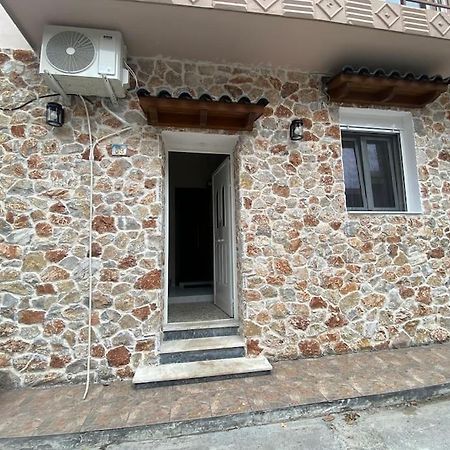 Apartmán Stone House 48 M Acharnes Exteriér fotografie