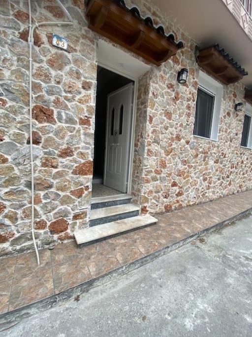 Apartmán Stone House 48 M Acharnes Exteriér fotografie